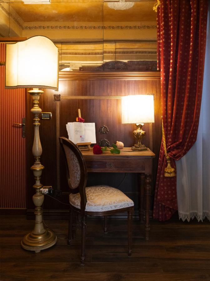 Ca' Morosini 1 & 2 Hotel Venice Exterior photo