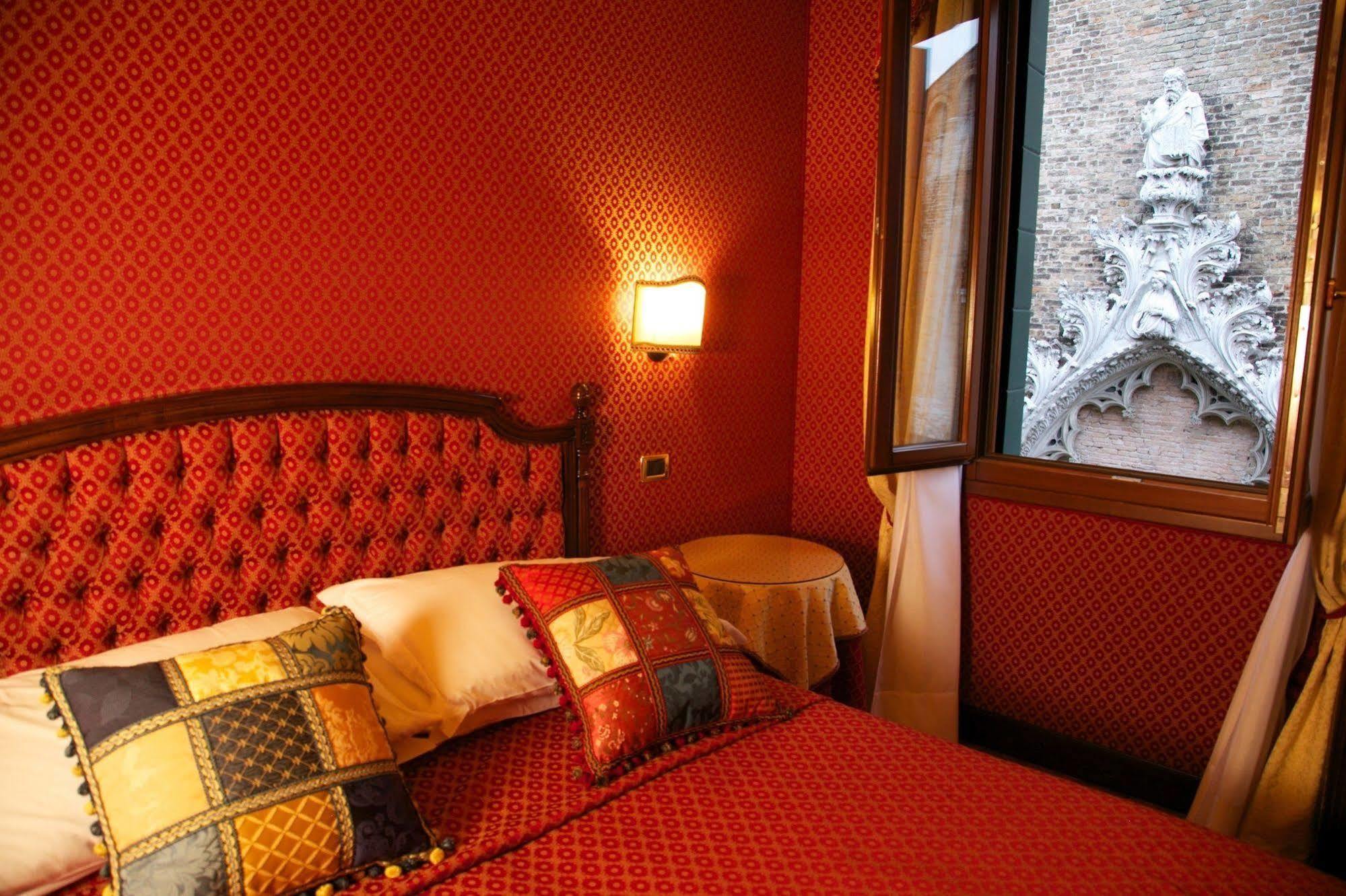 Ca' Morosini 1 & 2 Hotel Venice Exterior photo